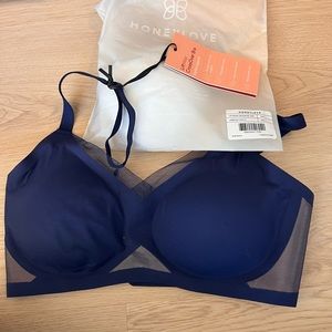 Honeylove crossover bra navy small never worn with tags